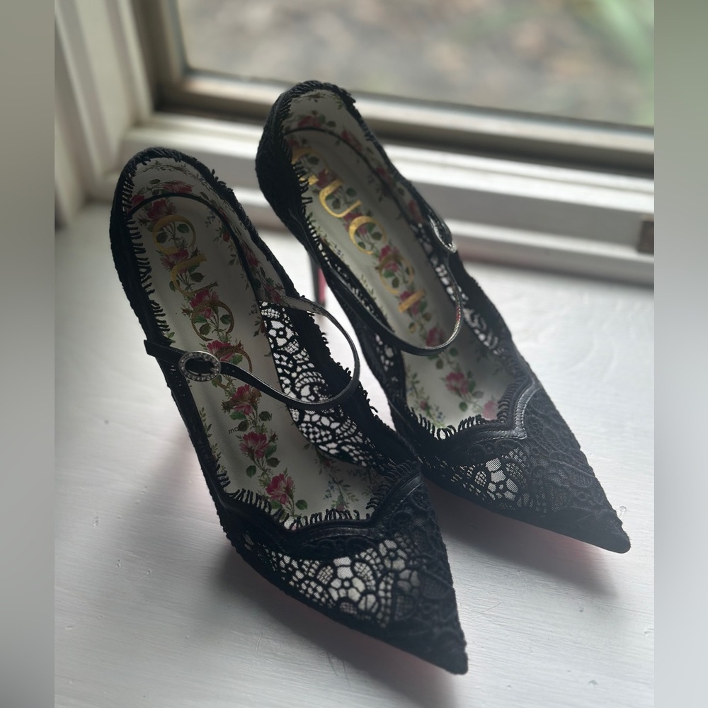 Gucci Virginia Black Lace Heels 41